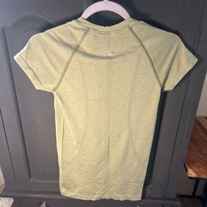 Lululemon Athletica Yellow Fitted Polo Short Sleeve Tee